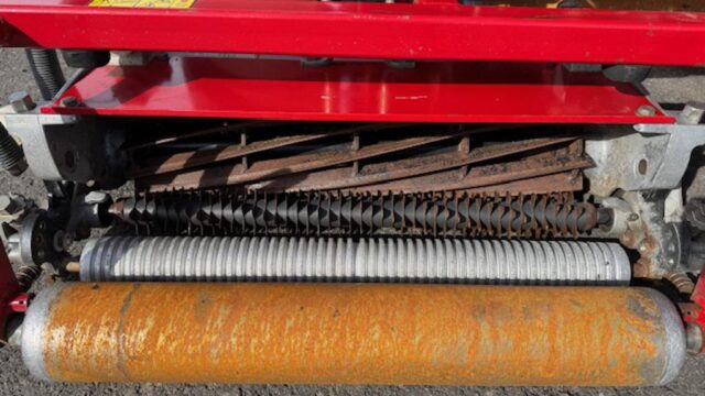 Toro-Greensmaster-3150-Gas-2WD-Greensmower-5-1024×768-1