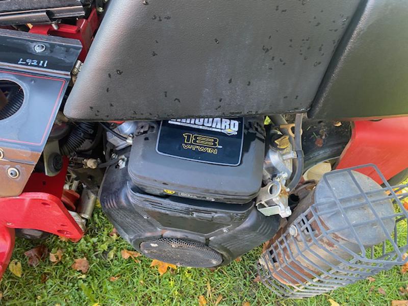 Toro-Greensmaster-3150-Q-2WD-Greens-Mower-4-800×600-1