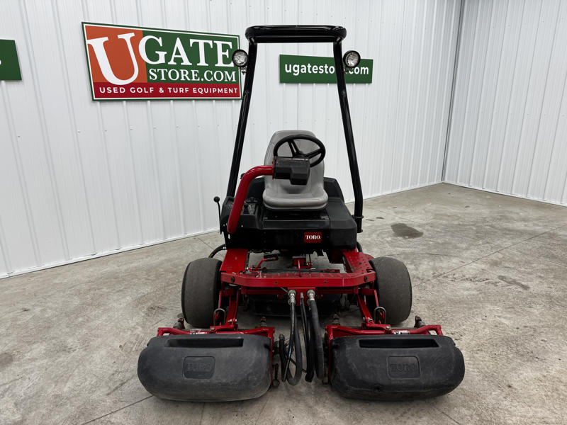 Toro-Greensmaster-3250-Diesel-3WD-Greensmower-3-800×600-1
