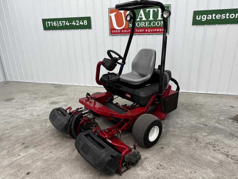 Toro-Greensmaster-3250-Diesel-3WD-Greensmower-4-800×600-1