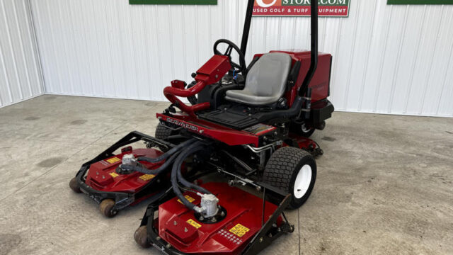 Toro-Groundsmaster-3500-Diesel-3WD-Contouring-Mower-5-800×600-1