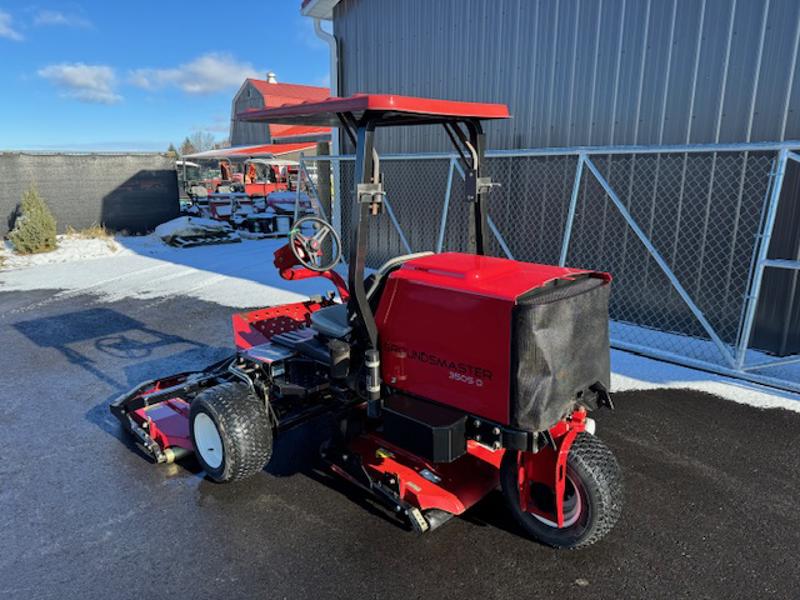Toro-Groundsmaster-3505-Diesel-2WD-Contouring-Rotary-Mower-3-800×600-1