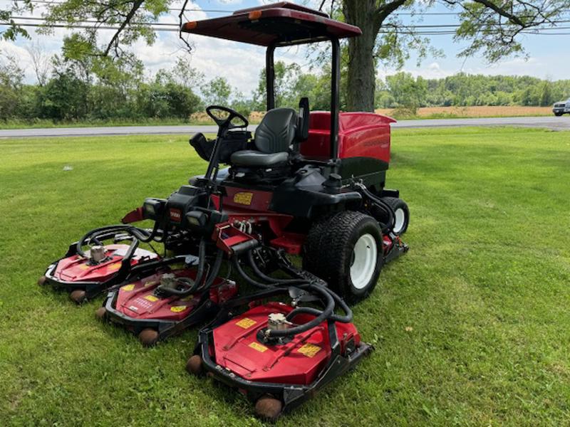 Toro-Groundsmaster-4500-Diesel-4WD-Contouring-Mower-1-800×600-1-2