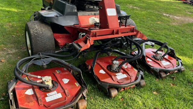 Toro-Groundsmaster-4500-Diesel-4WD-Contouring-Mower-3-800×600-1