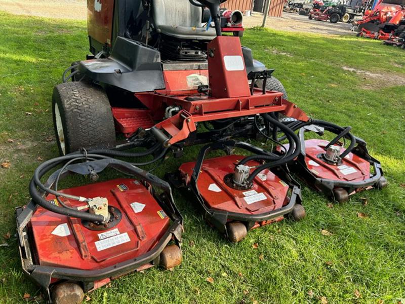 Toro-Groundsmaster-4500-Diesel-4WD-Contouring-Mower-3-800×600-1