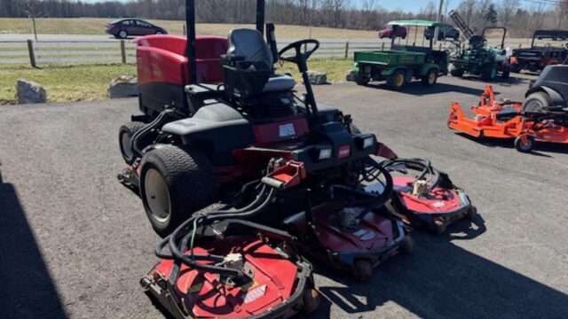 Toro-Groundsmaster-4500-Diesel-4WD-Contouring-Mower-5-1024×768-1