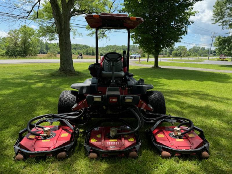 Toro-Groundsmaster-4500-Diesel-4WD-Contouring-Mower-5-800×600-1-2