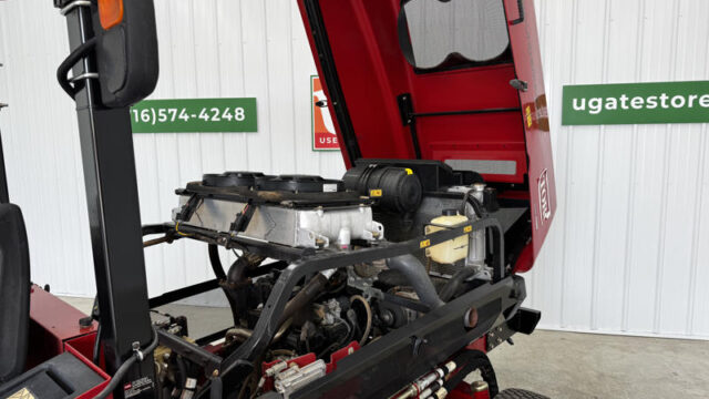 Toro-Groundsmaster-5900-Diesel-4WD-Wide-Area-Mower-10-800×600-1