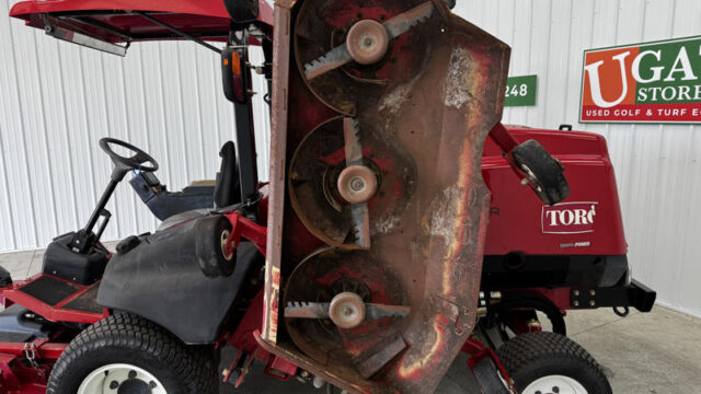 Toro-Groundsmaster-5900-Diesel-4WD-Wide-Area-Mower-2-800×600-1
