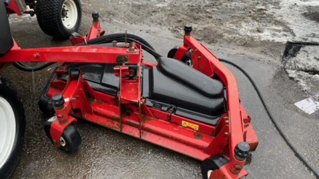 Toro-Groundsmaster-5900-Diesel-4WD-Wide-Area-Mower-8-800×600-1