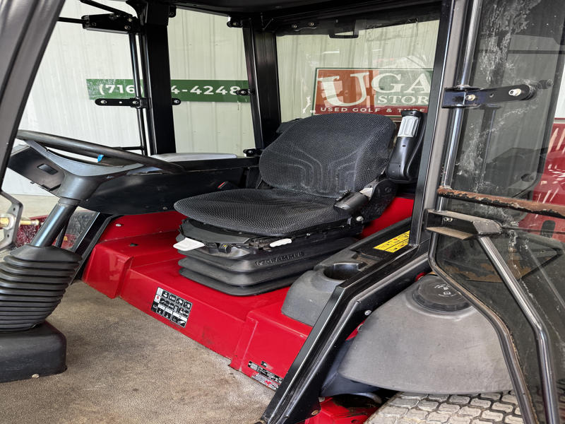 Toro-Groundsmaster-5910-Diesel-4WD-Climate-Controlled-Cab-Wide-Area-Mower-11-800×600-1