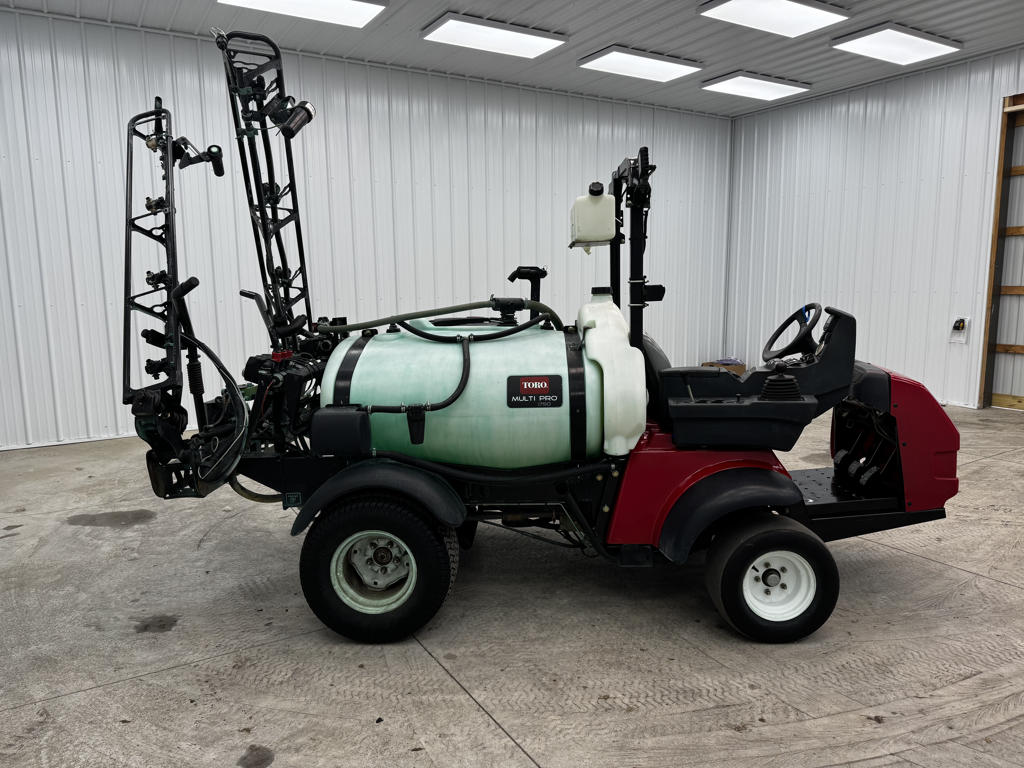 Toro-Multi-Pro-1750-Turf-Sprayer-8-1024×768-1