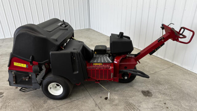 Toro-Pro-Core-648-Walk-Behind-Aerator-3-800×600-1