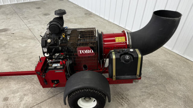 Toro-Pro-Force-Debris-Blower-3-800×600-1