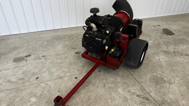 Toro-Pro-Force-Pull-Behind-Blower-3-800×600-1