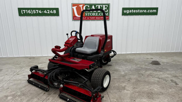 Toro-Reelmaster-3100-Diesel-3WD-Sidewinder-Triplex-Mower-3-800×600-1