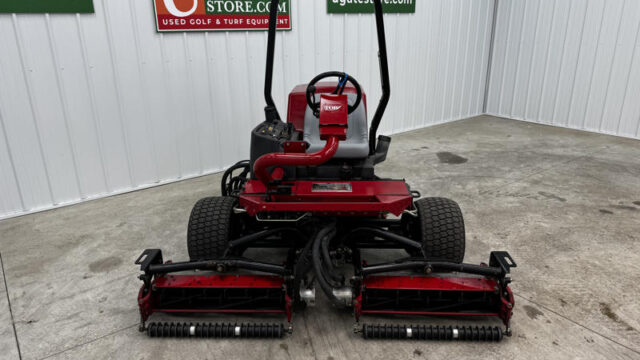 Toro-Reelmaster-3100-Diesel-3WD-Sidewinder-Triplex-Mower-4-800×600-1