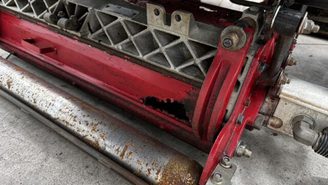 Toro-Reelmaster-3100-Diesel-3WD-Sidewinder-Triplex-Mower-8-800×600-1