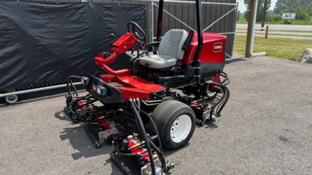 Toro-Reelmaster-3550-Diesel-3WD-Reel-Mower-2-1024×768-1-3