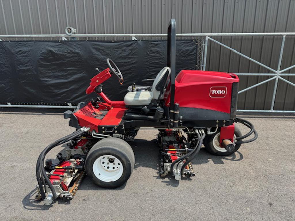 Toro-Reelmaster-3550-Diesel-3WD-Reel-Mower-3-1024×768-1-3