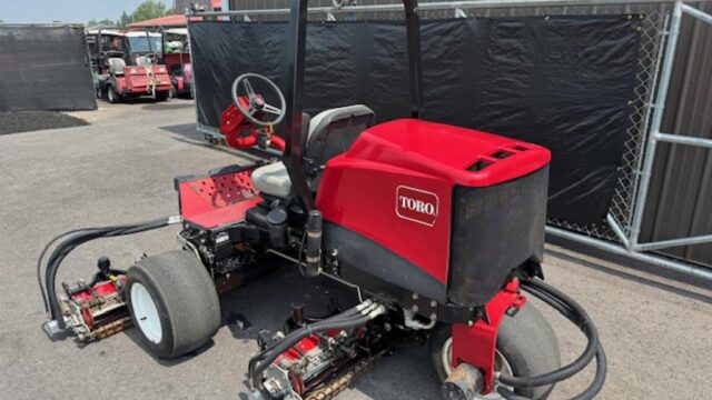 Toro-Reelmaster-3550-Diesel-3WD-Reel-Mower-4-1024×768-1-3