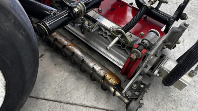 Toro-Reelmaster-3550-Diesel-3WD-Reel-Mower-8-800×600-1-1