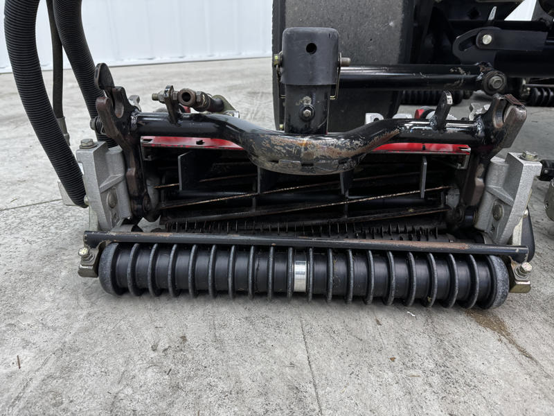 Toro-Reelmaster-3550-Diesel-3WD-Reel-Mower-9-800×600-1