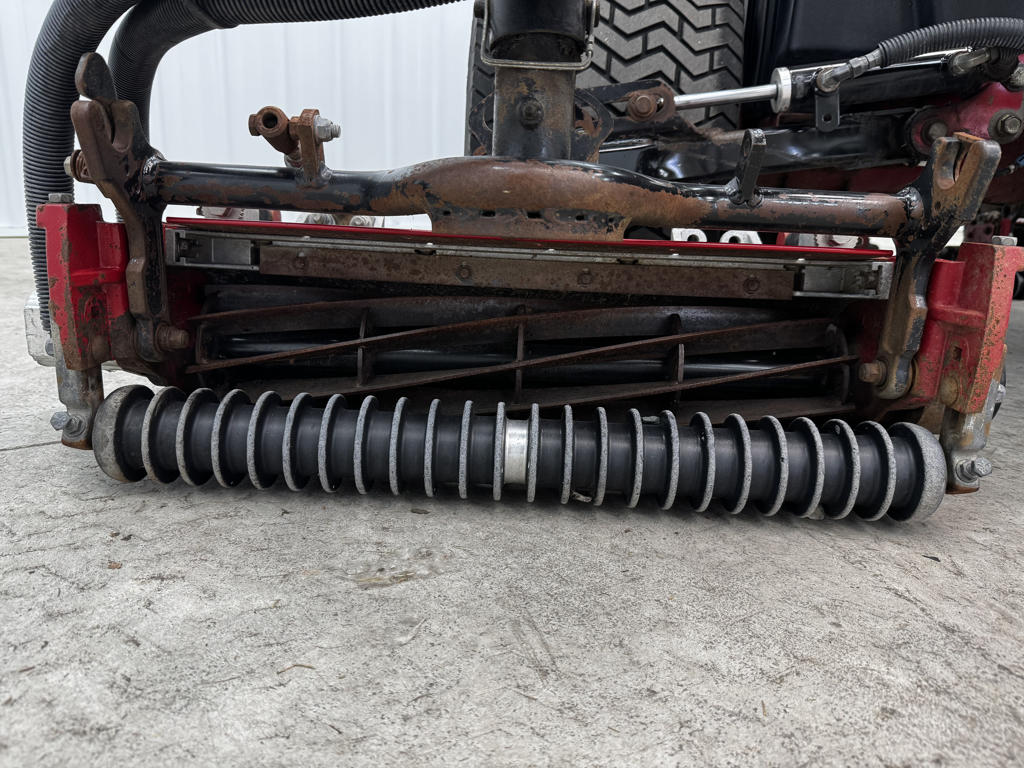 Toro-Reelmaster-5410-Diesel-2WD-Fairway-Reel-Mower-6-1024×768-1