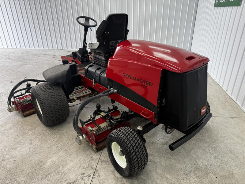 Toro-Reelmaster-5510-Diesel-2WD-Fairway-Mower-2-800×600-1
