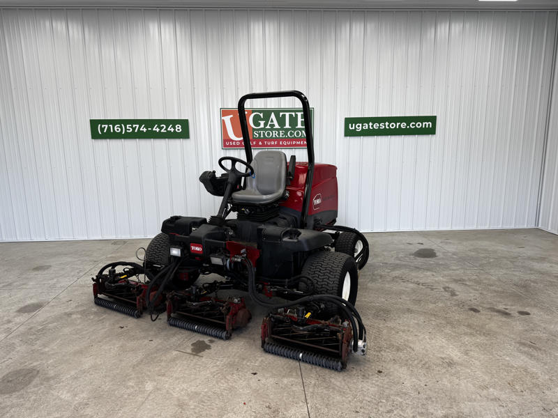 Toro-Reelmaster-5510-Diesel-2WD-Fairway-Mower-9-800×600-1