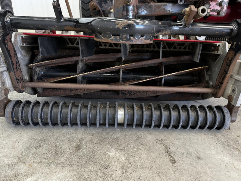 Toro-Reelmaster-5510-Diesel-4WD-Fairway-Mower-1-800×600-1