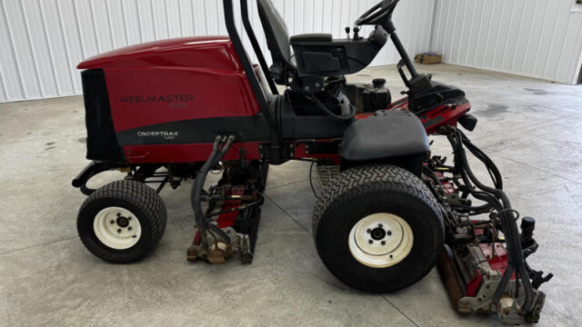 Toro-Reelmaster-5510-Diesel-4WD-Fairway-Mower-3-800×600-1