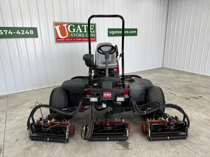 Toro-Reelmaster-5510-Diesel-4WD-Fairway-Mower-7-800×600-1