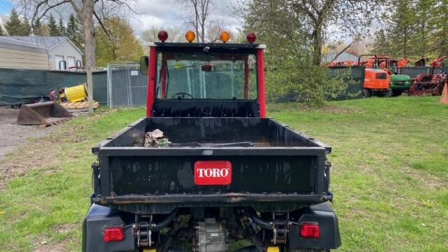Toro-Workman-4300-Diesel-4WD-Utility-Vehicle-6-800×600-1
