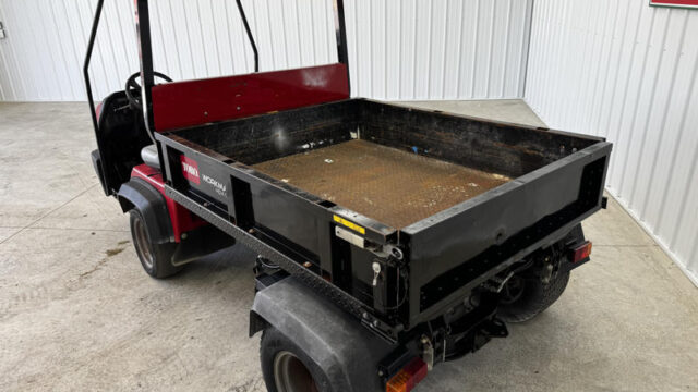 Toro-Workman-HDX-Diesel-2WD-Utility-Vehicle-4-800×600-1-1