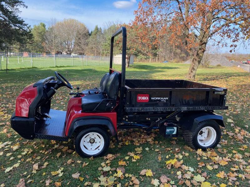 Toro-Workman-HDX-Gas-2WD-Utility-Vehicle-11-800×600-1