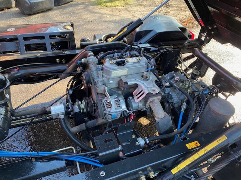 Toro-Workman-HDX-Gas-2WD-Utility-Vehicle-12-800×600-1
