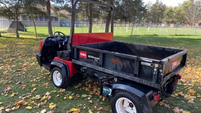 Toro-Workman-HDX-Gas-2WD-Utility-Vehicle-3-800×600-1