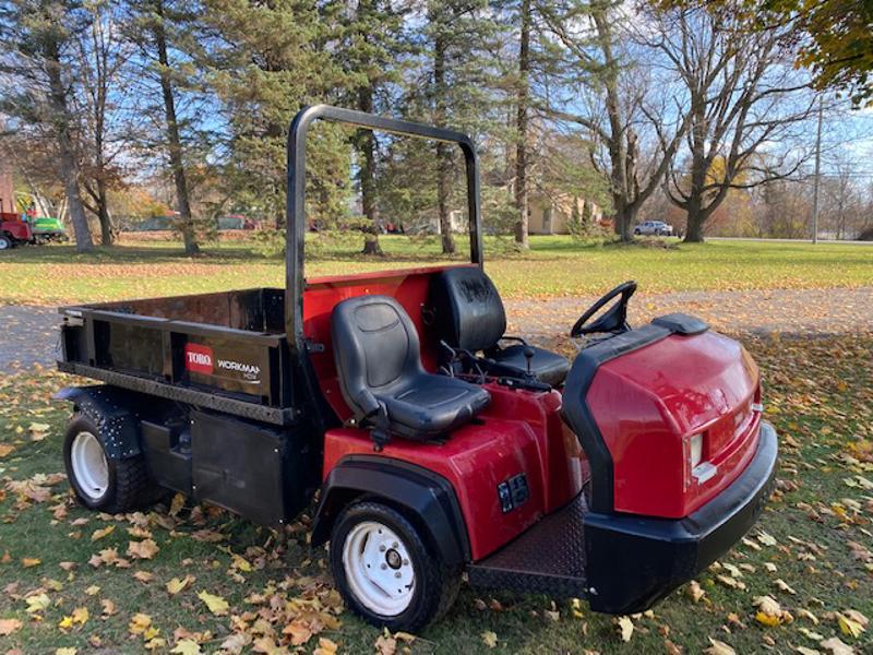 Toro-Workman-HDX-Gas-2WD-Utility-Vehicle-8-800×600-1
