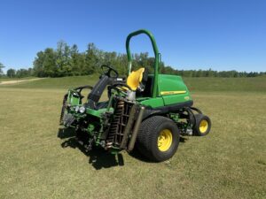 2021 John Deere 8700A PrecisionCut Fairway Mower AWD