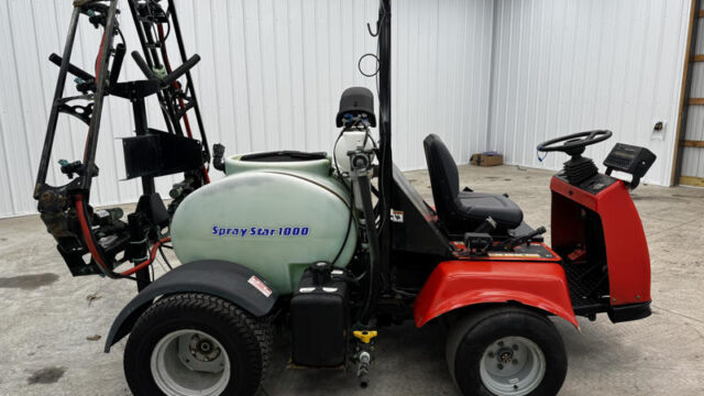2016-Smithco-Spray-Star-1000-Athletic-Field-and-Turf-Sprayer-7-800×600-1