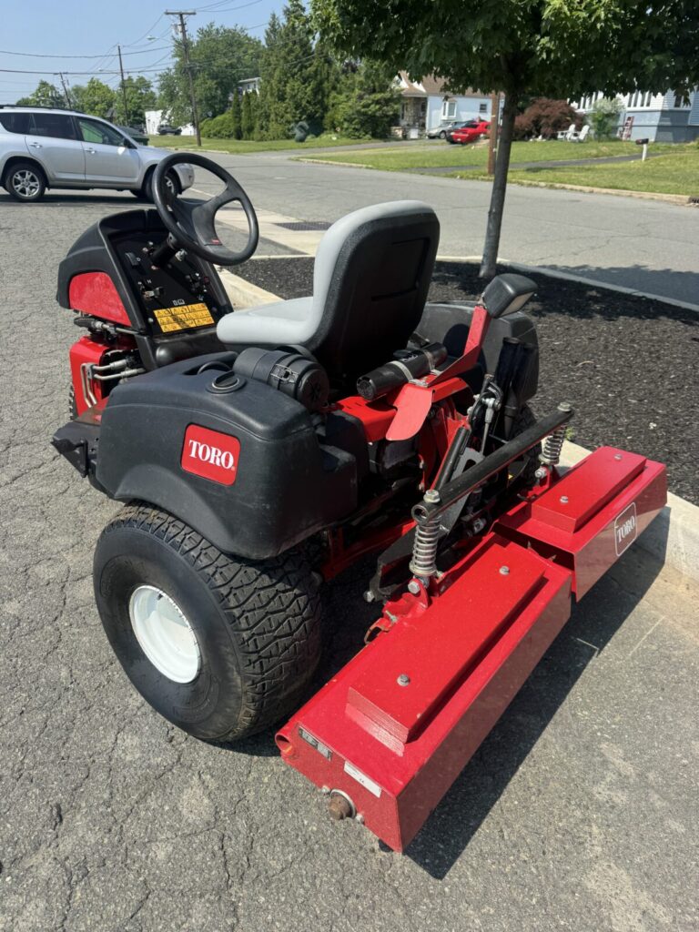 3926