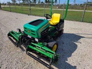 John Deere 2653B Precision Cut Trim Mower