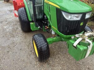 2016 John Deere 4066R