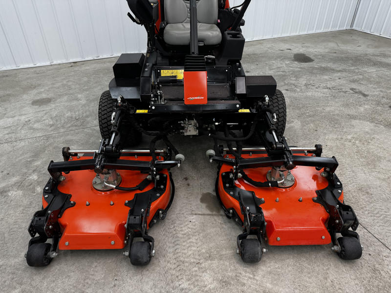 Jacobsen-AR331-Diesel-3WD-Contouring-Mower-1-800×600-1