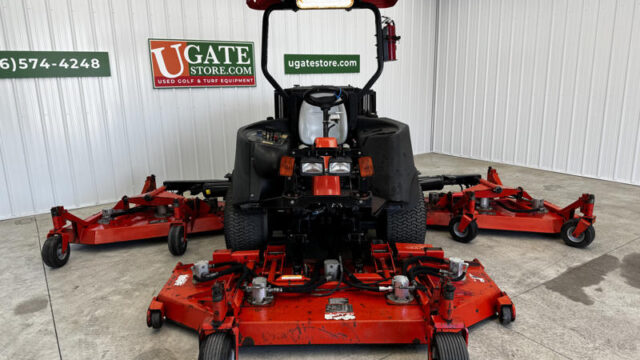 Jacobsen-HR9016-Turbo-Diesel-4WD-Wide-Area-Mower-6-800×600-1