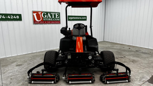 Jacobsen-LF-550-Diesel-2WD-Fairway-Mower-3-800×600-1