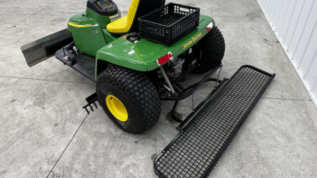 John-Deere-1200A-Bunker-and-Field-Rake-3-800×600-1