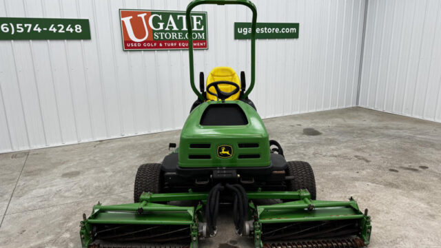 John-Deere-2653B-Trim-Slope-Surrounds-Reel-Mower-8-800×600-1