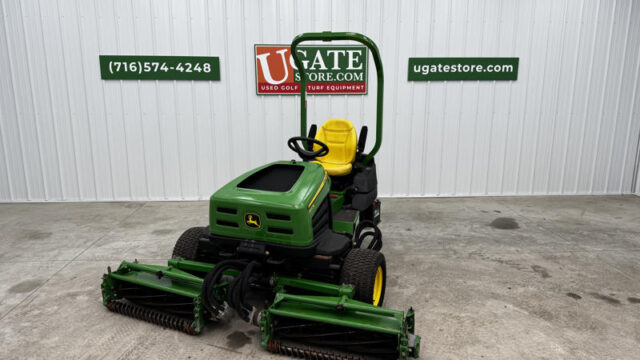 John-Deere-2653B-Trim-Slope-Surrounds-Reel-Mower-9-800×600-1